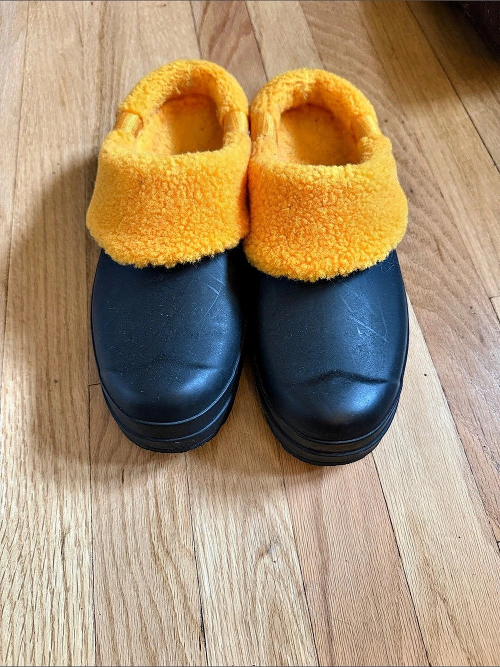 Hunter Play Sherpa Insulated Clog Black & Orange